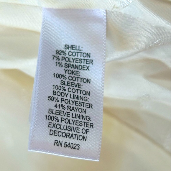 Banana Republic Textured Colourblock Motto Jacket in Cocoon - Size 8 - Picture 10 of 13